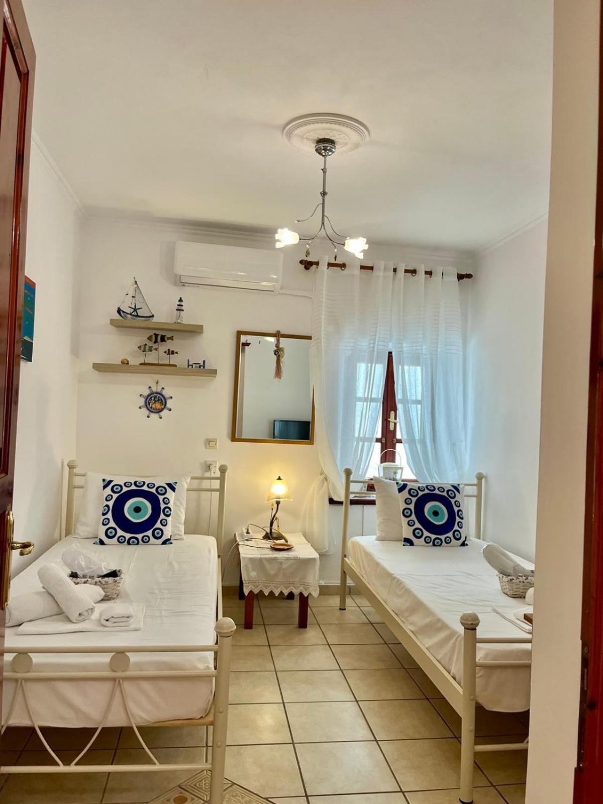 Kassandra House Хидра Екстериор снимка