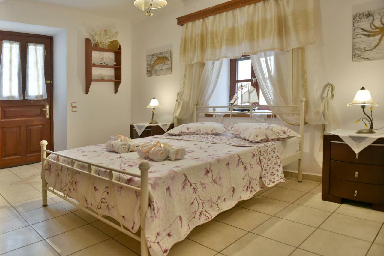 Kassandra House Хидра Екстериор снимка