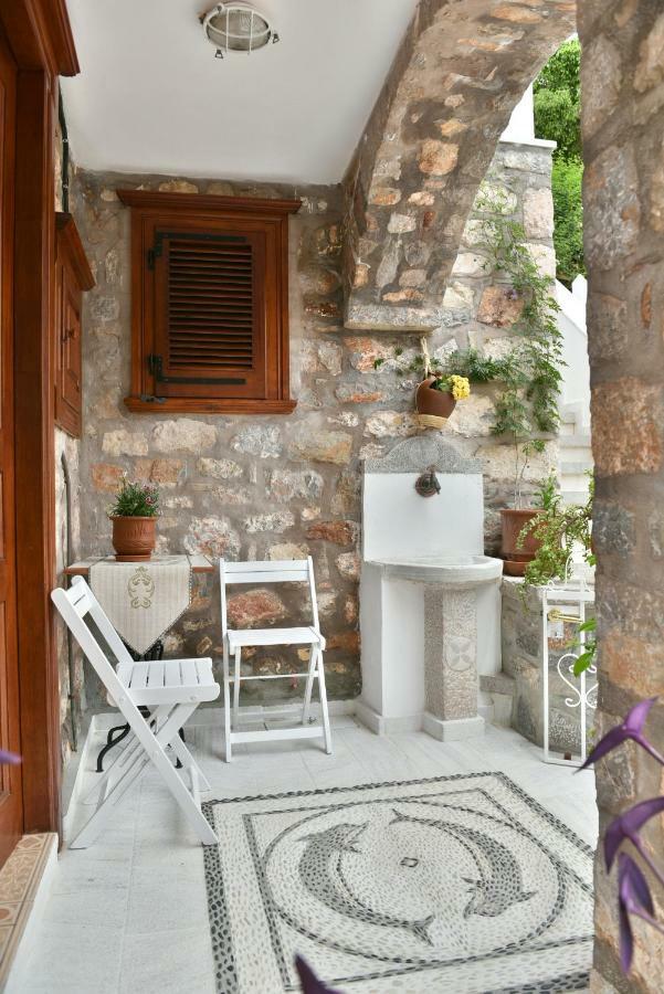 Kassandra House Хидра Екстериор снимка